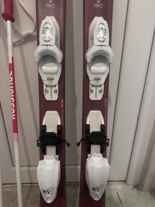 Ски със щеки Rossignol
