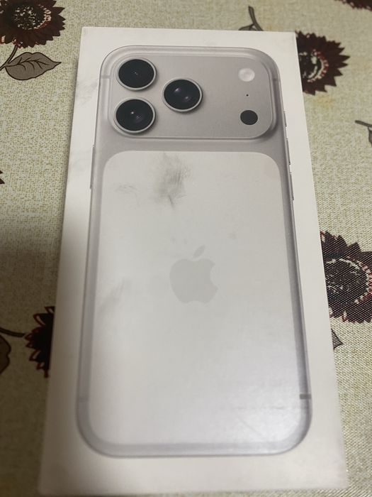 Продам айфон iphone 17 pro 256 gb