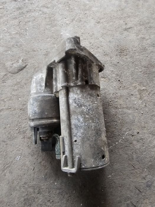 Electromotor Renault Clio 1.5 dci din 2011