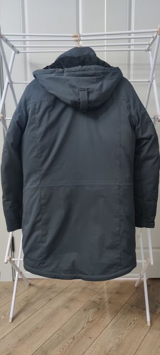 Продам очень теплую зимнюю куртку!