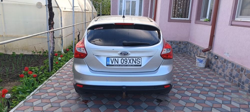 FORD Focus 2014 — imagine 9