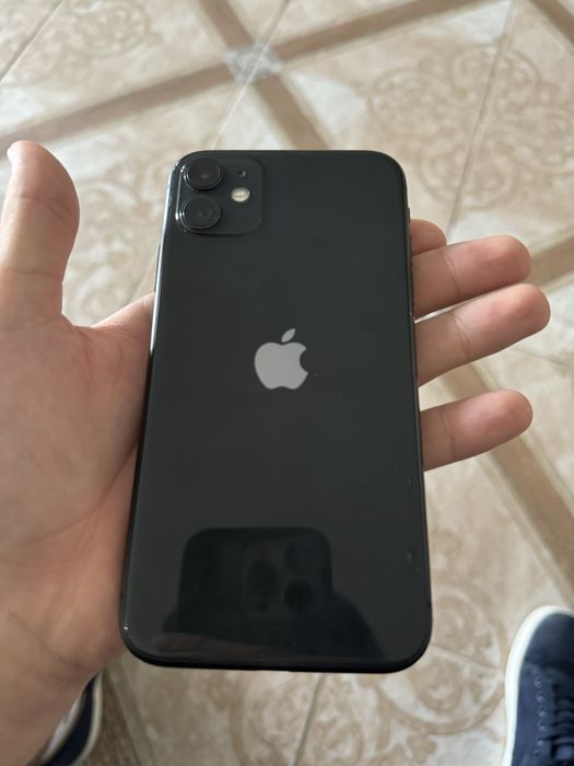 iPhone 11 с гарантией