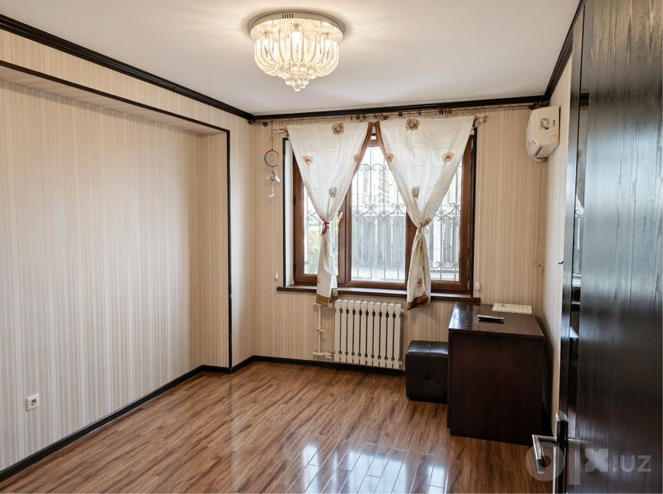 4/7/9, 140 м², Яккасарай, от собственника, мебель+техника, 2 с/у