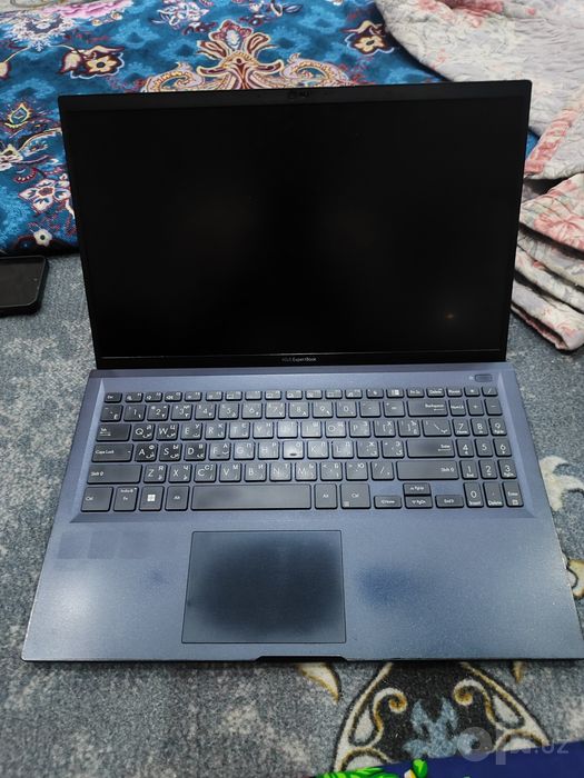 Asus expertbook (srochni)