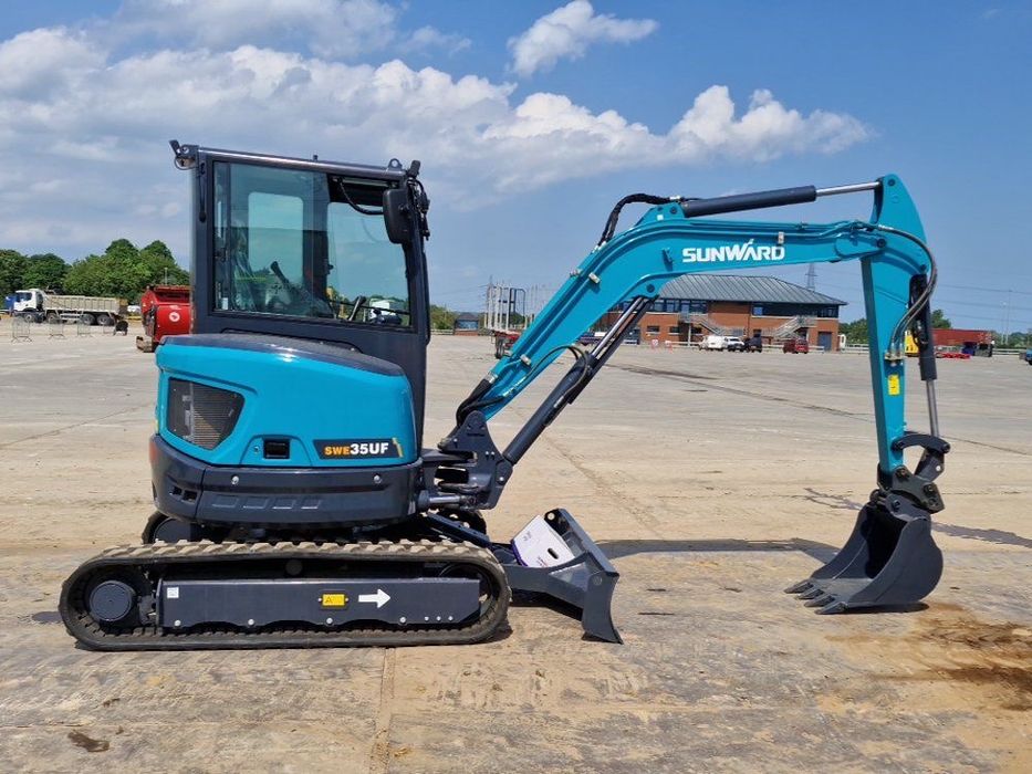 Miniexcavator Sunward SWE35UF | Nou 2026 | Aer Condiționat |