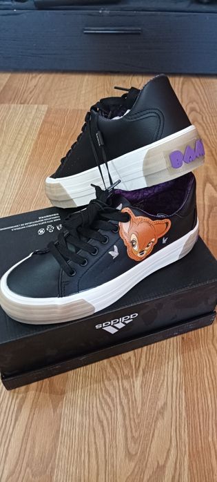 Сникърси,кецове  Bershka Bambi