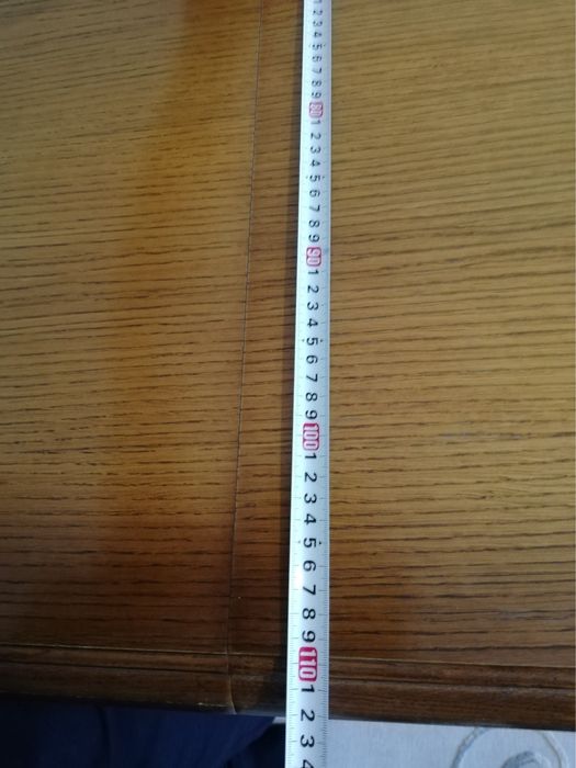 продам стол и стулья