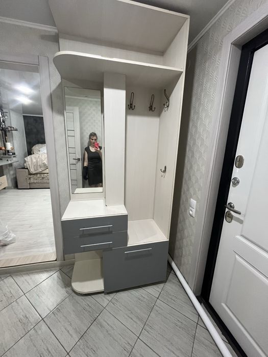 Продам б/у прихожая