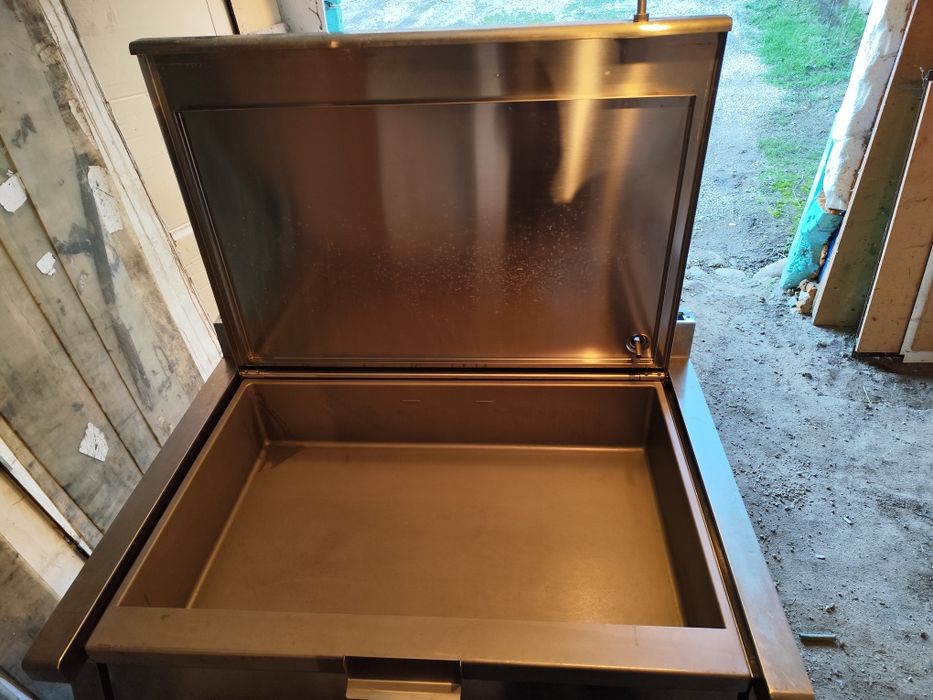 Обръщателен тиган пържолник