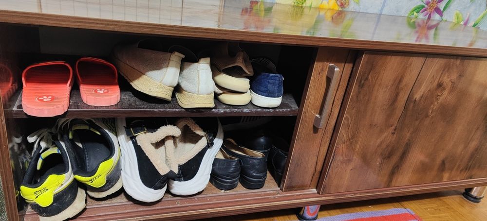 Шкаф под обувь вместительный