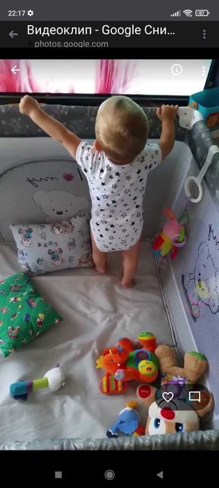 Продавам много запазена бебешка кошара,