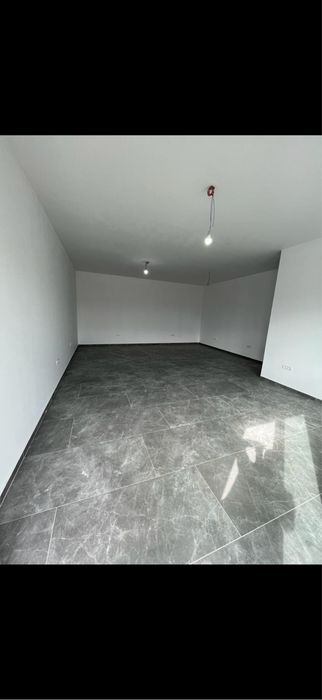 Spatiu comercial Mosnita Noua