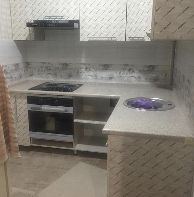 Наша компания изготавливает столешницы из акрилового,кварцевого камня