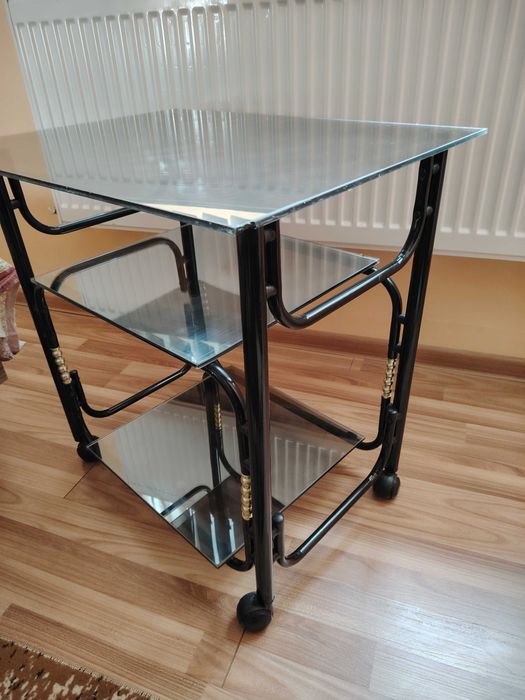 Тръбна масичка за телевизор