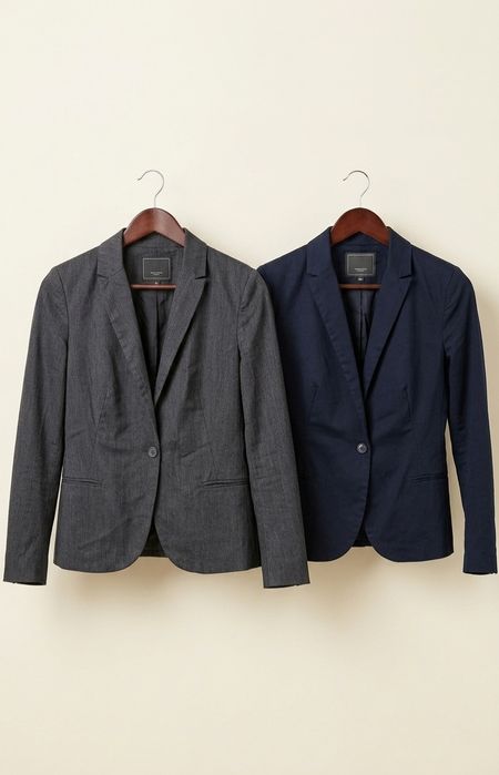 Пиджаки STRADIVARIUS за 5000т