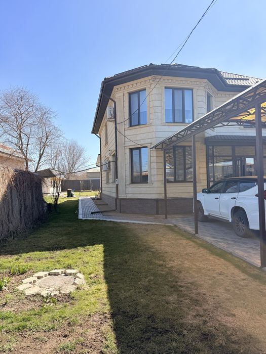 Продается дом 6 комнат