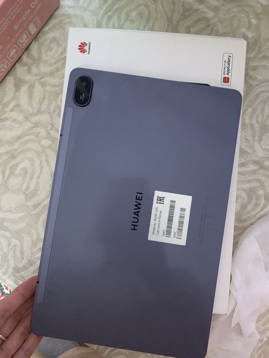 Планшет huawei MatePad SE 11 garantiya 1 yil qiz bola 3 oy ishlatgan