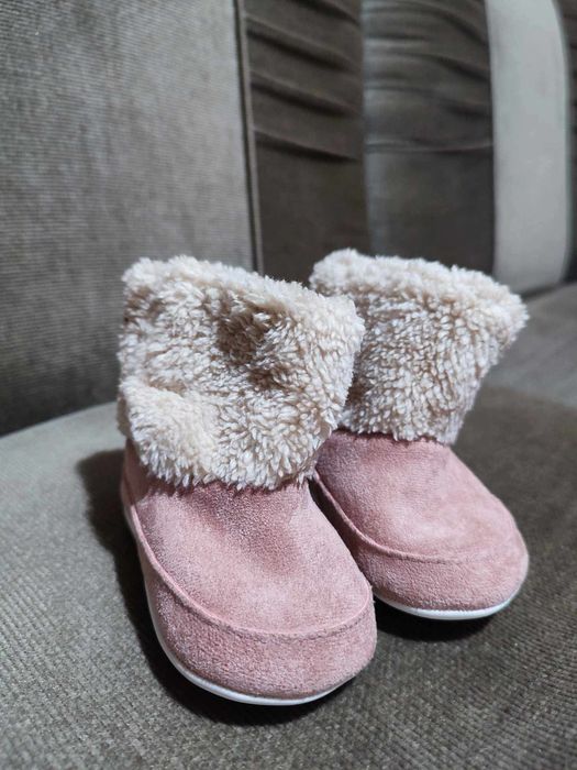 Затворени обувчици