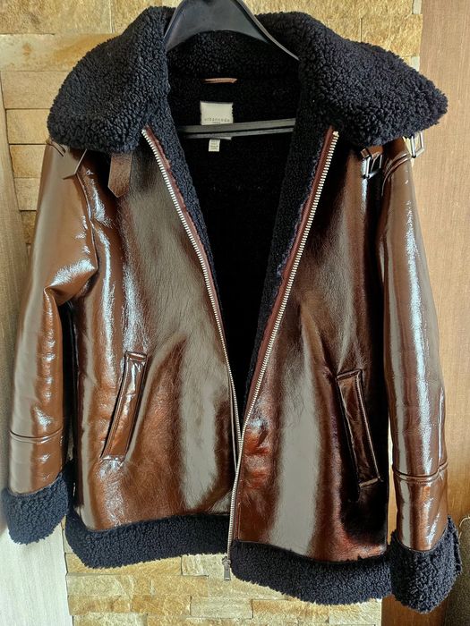 Зимно яке.размер С
Размер S
Състояние-отлично