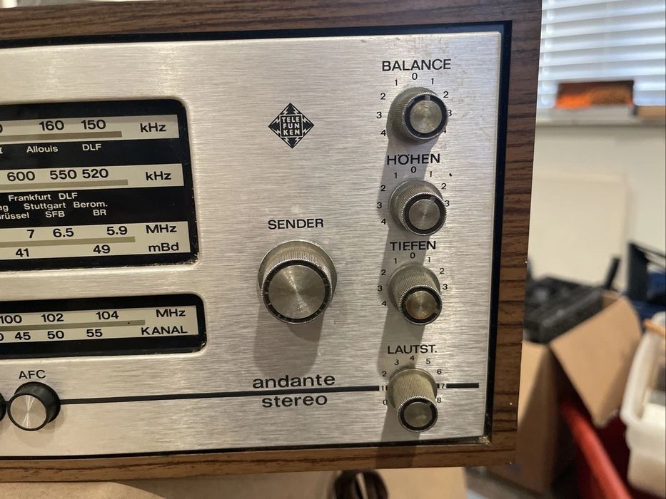 Radio Telefunken Andante Stereo 101 AM/FM/SW din anii 1960 – LW MW KW