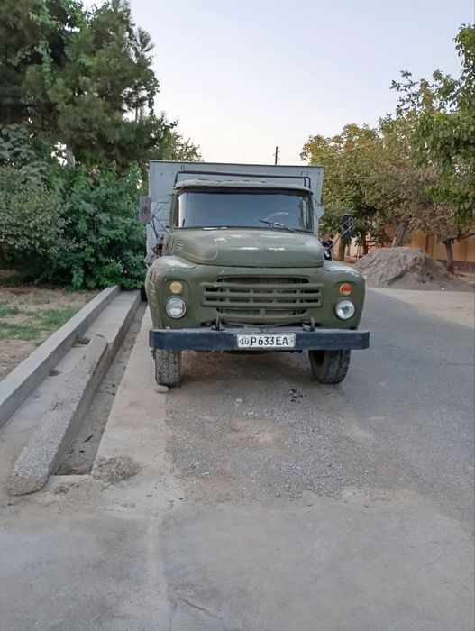 ZIL Самасвал сотилади.