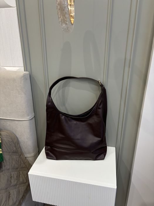 Продам сумки на 8 марта подарок