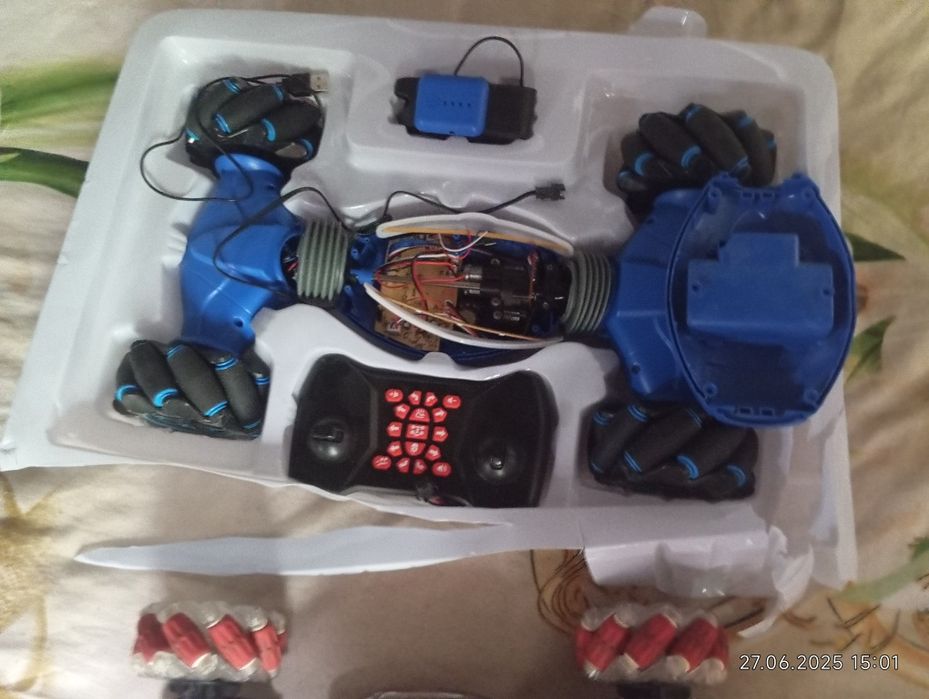 продается две машинки