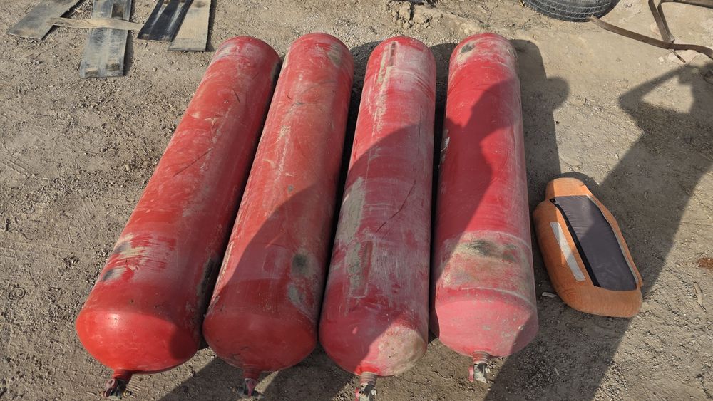 Газ балон 150л 4х и 100л 4х почти новый