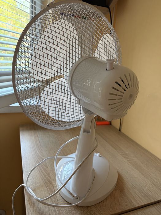 Настолен вентилатор ZIEL Cooling, модел FT-30-S009