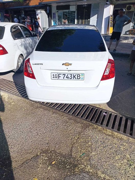 Gentra, Lasetti.  Srochno sotiladi.