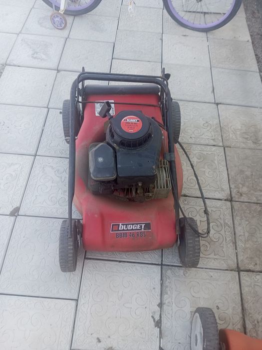 Газонокосилки продам