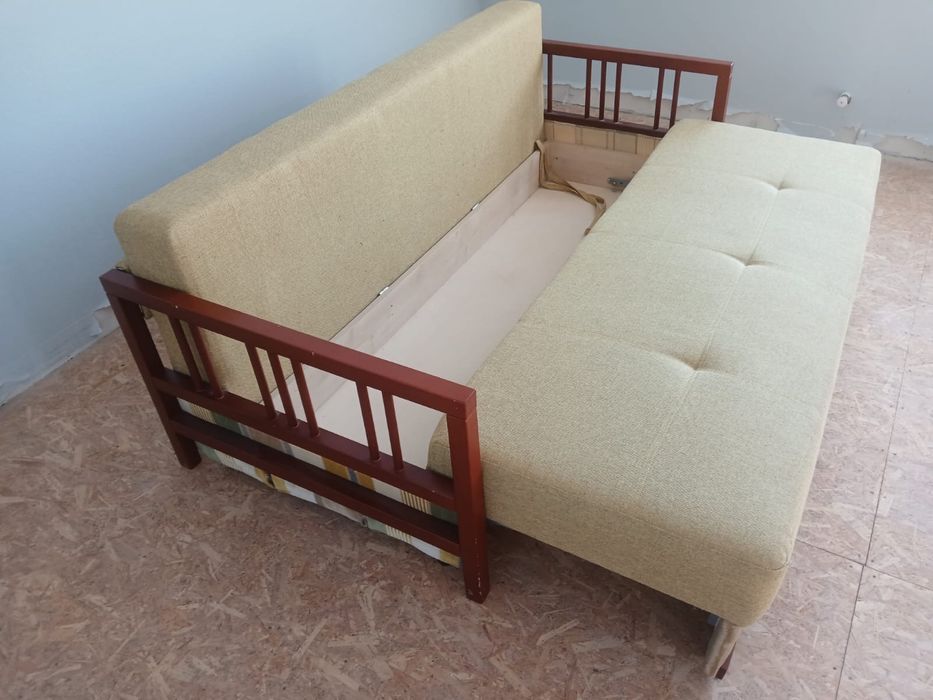 Диван, Софа, Малайзия, Раздвижной