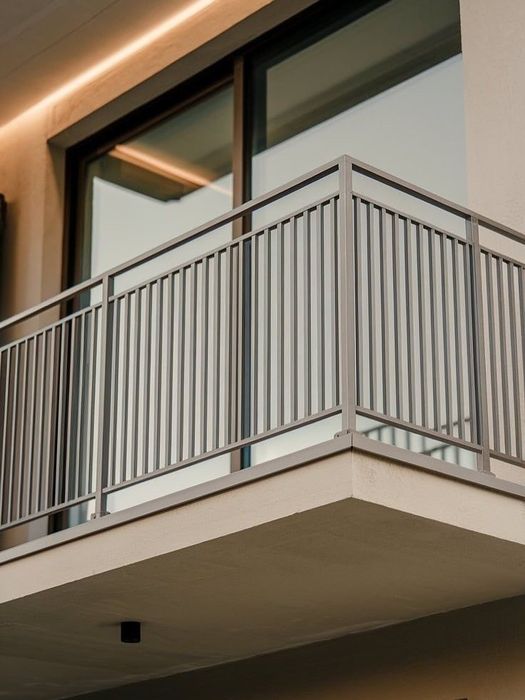 Panjara/perila/metall kanstruksa