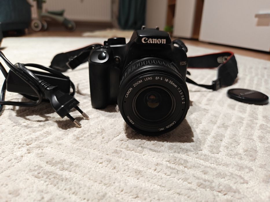DSLR Canon EOS 1000D