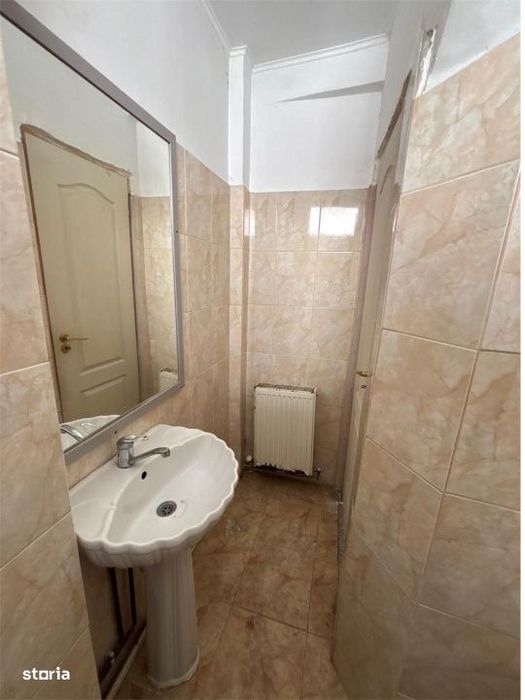 Apartament 4 camere, 71 mp, zona Centrala