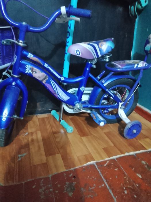 Продам велосипед для девочки