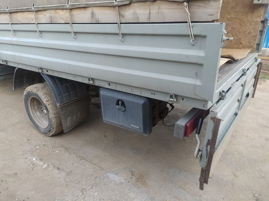 Продам газель грузовую