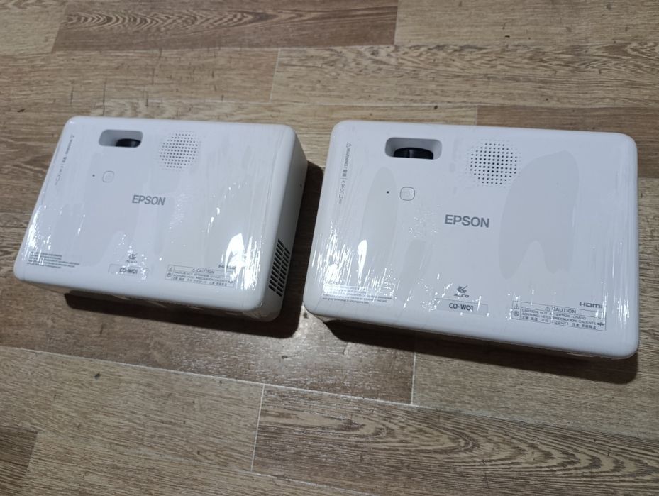 EPSON Proektor { Проектор } 100% ORIGINAL.