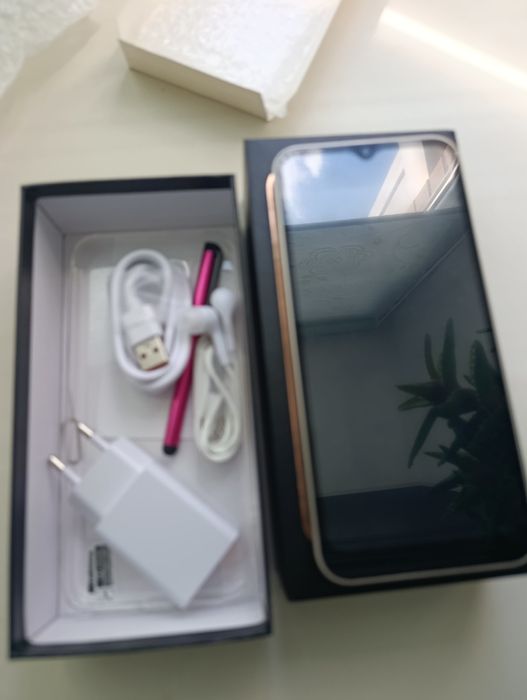 Продам смартфон ультра S 26