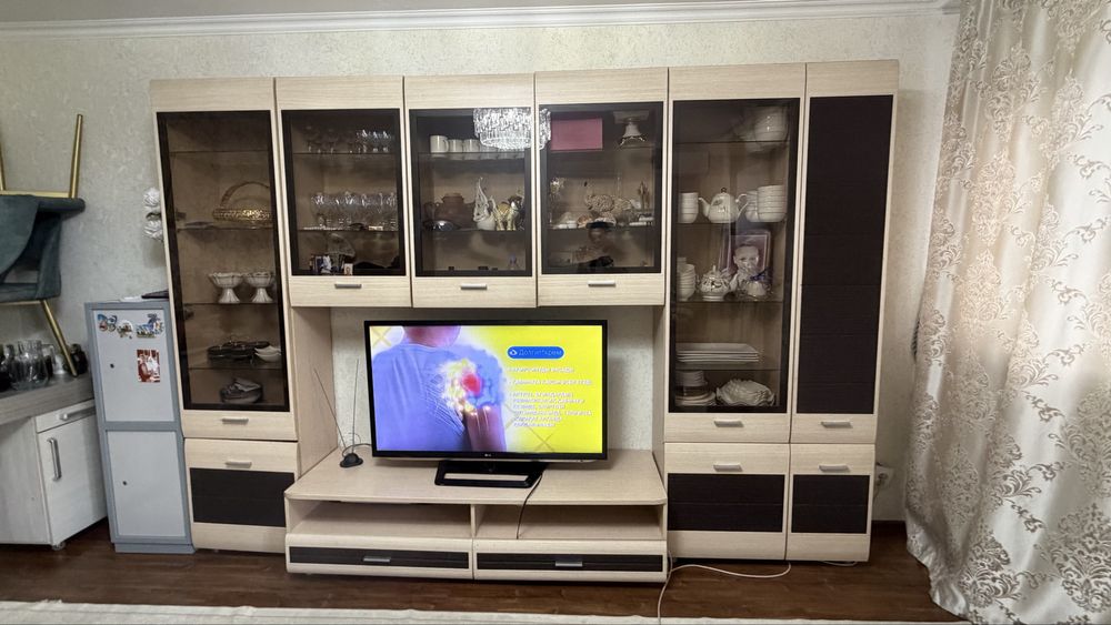 Стенка гарнитур