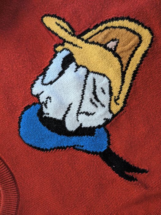 Продам свитшот 3-4 года