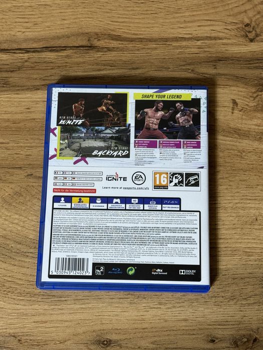 Продам новый диск UFC 4 на пс 4