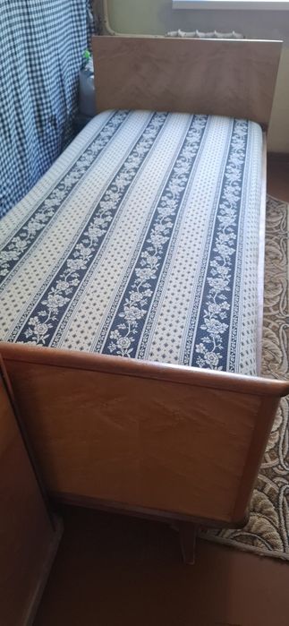 Продам кровать срочно