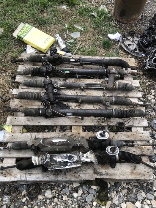 Кормилни хидравлични рейки