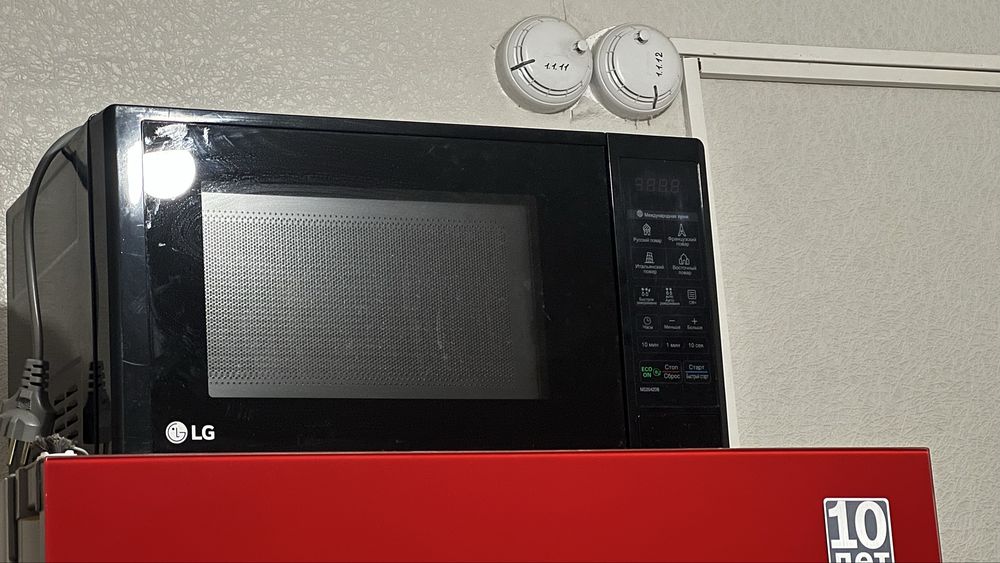 Микроволновая печь