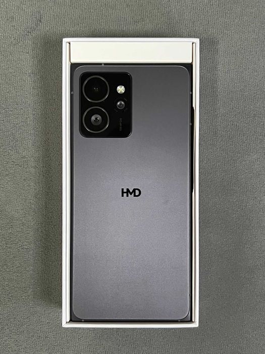 ***ЧИСТО НОВ*** HMD Skyline