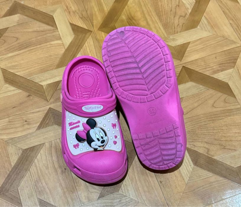 Кроксы (не оригинал)