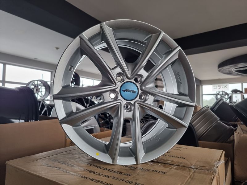 16цола 5x100 Vw,Skoda,Toyota 5х100
