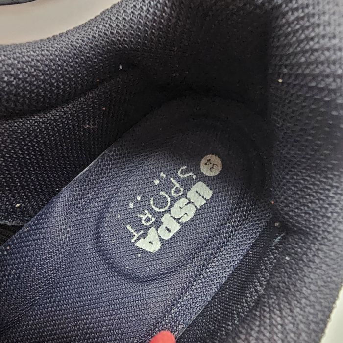 Adidasi USPA marimea 34, 2 perechi