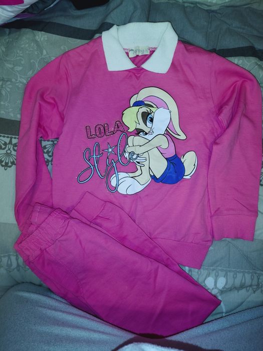 Красиви рокли и комплект